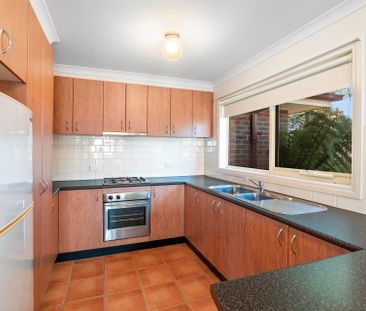 2/6 Vivienne Ave , BORONIA - Photo 2