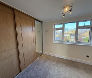 2 bedroom house to rent - Photo 3