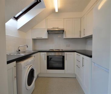 1 bedroom flat to rent - Photo 3