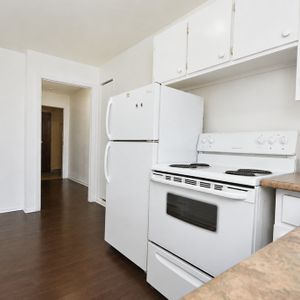 3 ½ À LOUER AU CŒUR DE CÔTE-DES-NEIGES - Photo 2