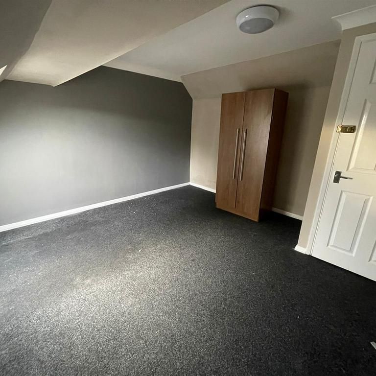 4 bedroom house share to rent - Photo 1