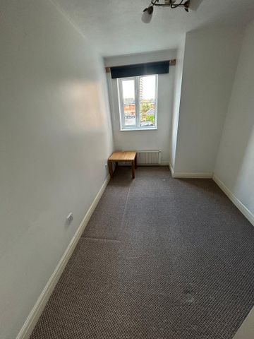 3 bedroom maisonette to rent - Photo 5