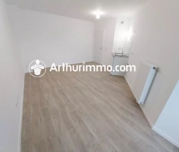 Location Appartement 1 pièces 27 m2 à Savigny-le-Temple - Photo 3