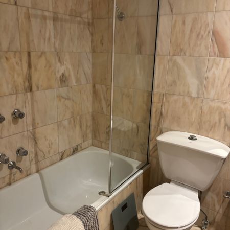 South Yarra - Photo 4