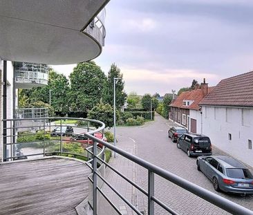 Appartement te huur in Lovendegem voor € 925 met 2 slaapkamers - Photo 2