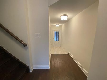 For Lease - 63 New Yorkton Avenue, Markham, Ontario - Photo 2