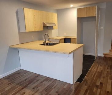 Très bel appartement 4 1/2 remis à neuf, libre 1er novembre 2025 - Photo 2
