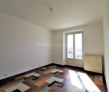 Location Appartement 4 pièces 92m² LA CIOTAT 13600 - Photo 3