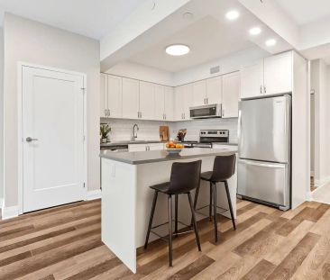 Riviera Suites — 2 Bedroom - Photo 3