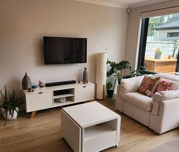 3 Bedroom Family Home for Rent in Hobsonville Pt. - Photo 3