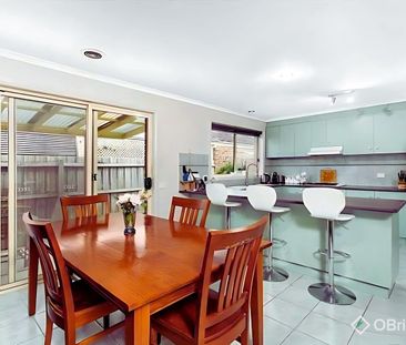 Prime Location and Space For All! - Photo 2