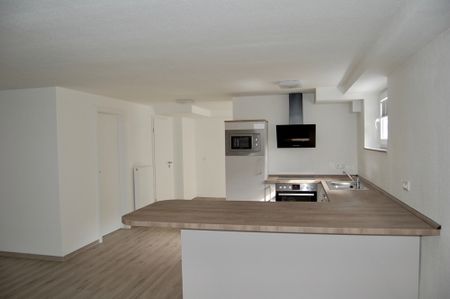 Souterrainwohnung 2,5 Raum mit separatem Eingang u. Einbauküche, Einzugsfertig ! - Photo 3