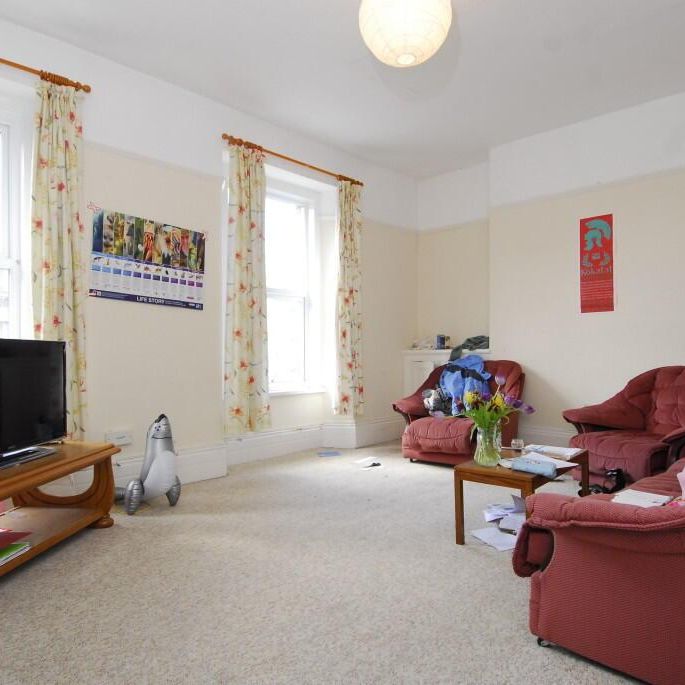 204 North Road West TFF - Photo 1