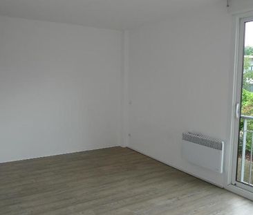 Location Appartement 1 pièce 27m² MONT DE MARSAN 40000 - Photo 2