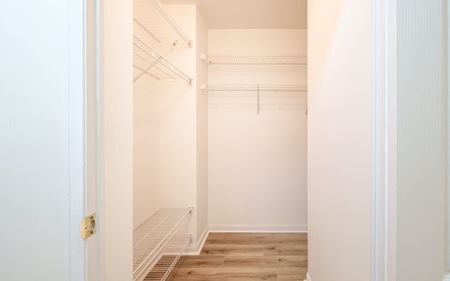 For Lease - 28 Sommerset Way Unit# 1306, Toronto, Ontario - Photo 3