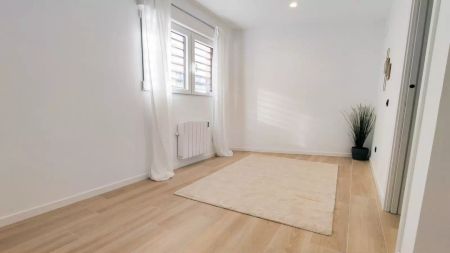 2-bedroom apartment for rent in Berruguete, perfect for professionals and families - Photo 3
