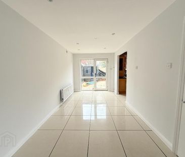 7 Ravenhill Gardens, Belfast, BT6 8GP - Photo 5