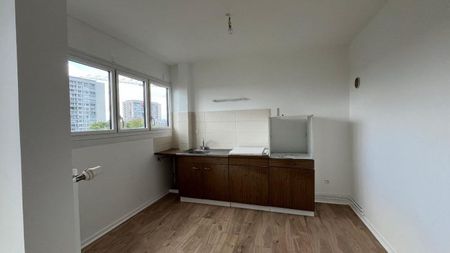 Appartement à louer, 1 pièce - Angers 49000 - Photo 2