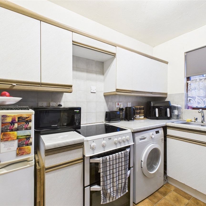 Stonefield Park, Maidenhead Stonefield Park, Maidenhead - Photo 1