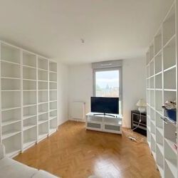 Location Appartement 5 pièces 85 m2 à Combs-la-Ville - Photo 1