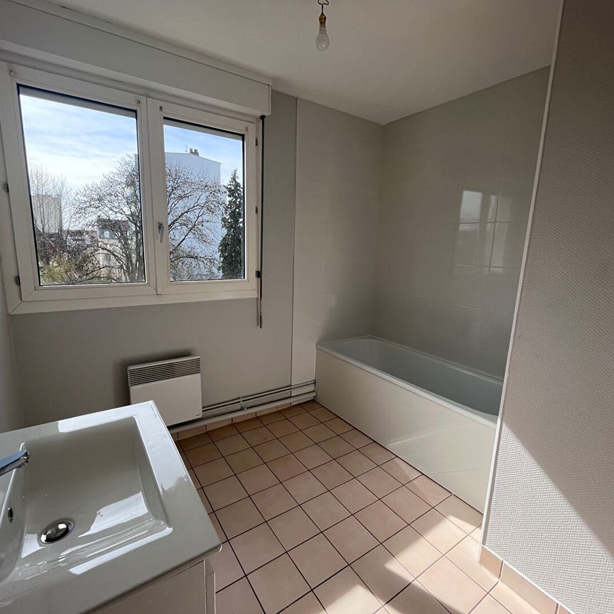 Location Appartement 2 pièces 56m² BESANCON 25000 - Photo 1