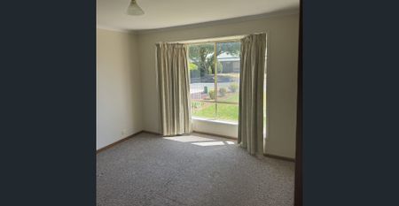 Neat, Tidy & Low Maintenance - Photo 3