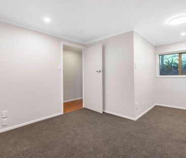 Classic Kiwi Home With Options - Photo 2