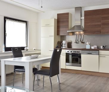 Modern möblierte Wohnung mit Terrasse in Meschenich - Video Online - Foto 5