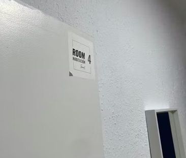 Carrer de Tossa, Barcelona, Catalonia 08032 - Photo 3