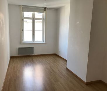 Location Appartement 2 pièces 46m² - Photo 4