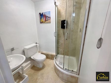 Studio to rent - Photo 5