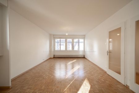 Eaux-Vives, 4.5 rooms on the 4th floor, approx. 75m2 - Photo 3