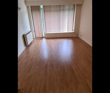 2 Bed Flat, Brooklands Court, M8 - Photo 2