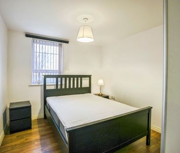 1 Bed Flat, Dunedin Court, CR0 - Photo 3