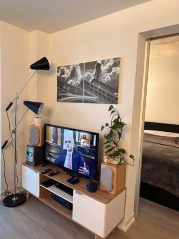 For Lease - 195 McCaul Street Unit# 901, Toronto, Ontario - Photo 2