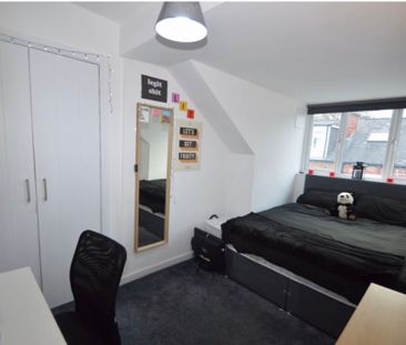 6 Bed - 39 Delph Mount, Woodhouse, Leeds - LS6 2HS - Student - Photo 5