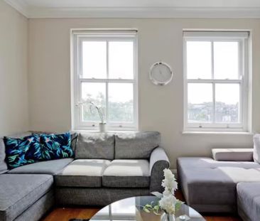 Room in a Shared Flat, Cromwell Road, SW5 - Photo 2