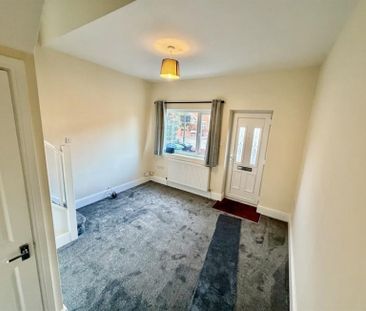 2 Bedroom End Terrace To Let - Photo 6