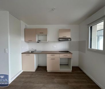 Location Appartement 4 pièces 81m² CAEN 14000 - Photo 3