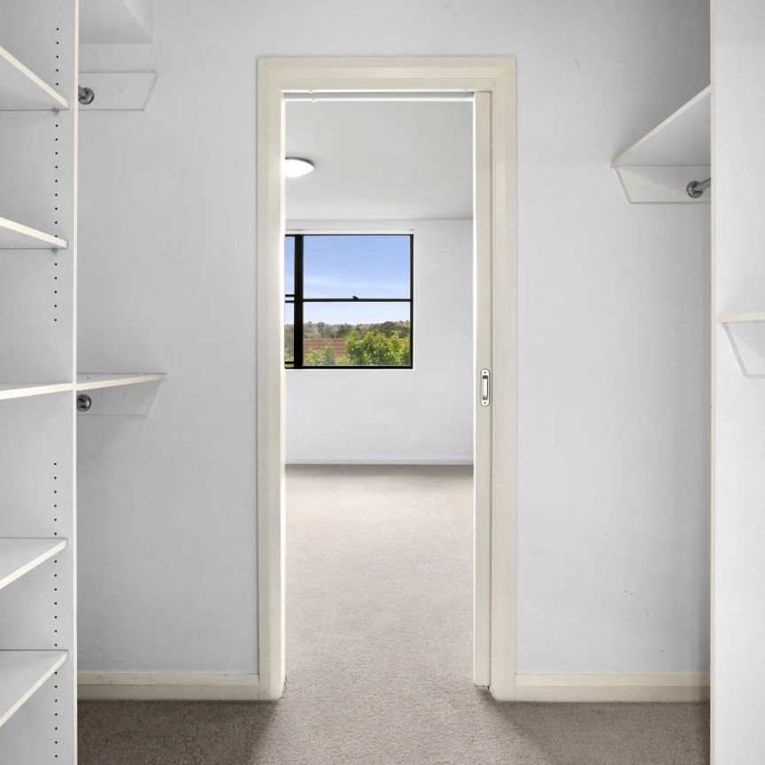 4/7 Eldridge Crescent, Garran. - Photo 1