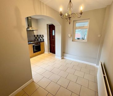 3 bedroom semi-detached house to rent - Photo 3