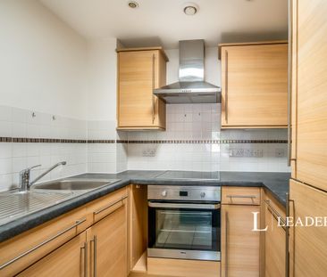 1 bedroom apartment to rent Pagham Court, 262 Hawthorn Road, Bognor... - Photo 1