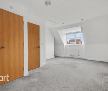 4 bedroom link detached house to rent - Photo 6