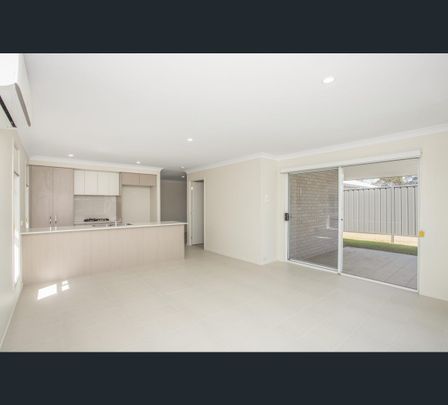 14 Neptune Avenue, Forster, NSW 2428 - Photo 1