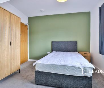 1 bedroom in a house share to rent - Photo 6