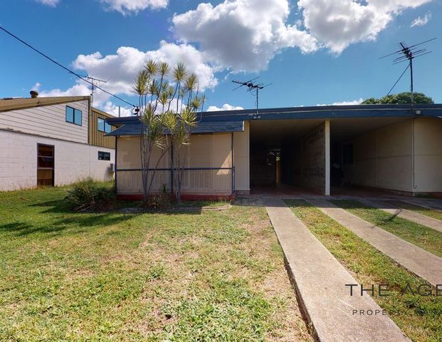 Conveniently Located Unit! - Photo 1