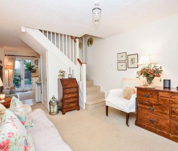 2 bedroom terraced house to rent - Photo 1