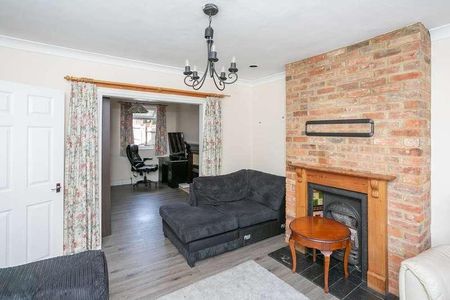 Gladstone Road, Wd, Watford, WD17 - Photo 2