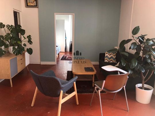 Location Appartement 2 pièces 49m² MARSEILLE 6ème - Photo 1