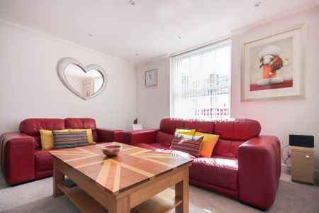 2 bedroom apartment to rent - Photo 5